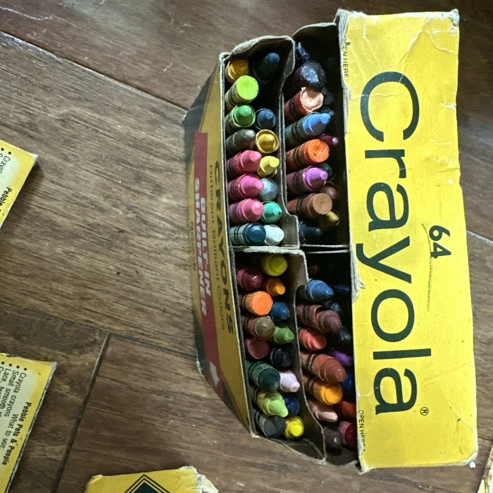 Vintage Crayola Crayons Lot 8,‎ 8, 24, 48 Binney & Smith